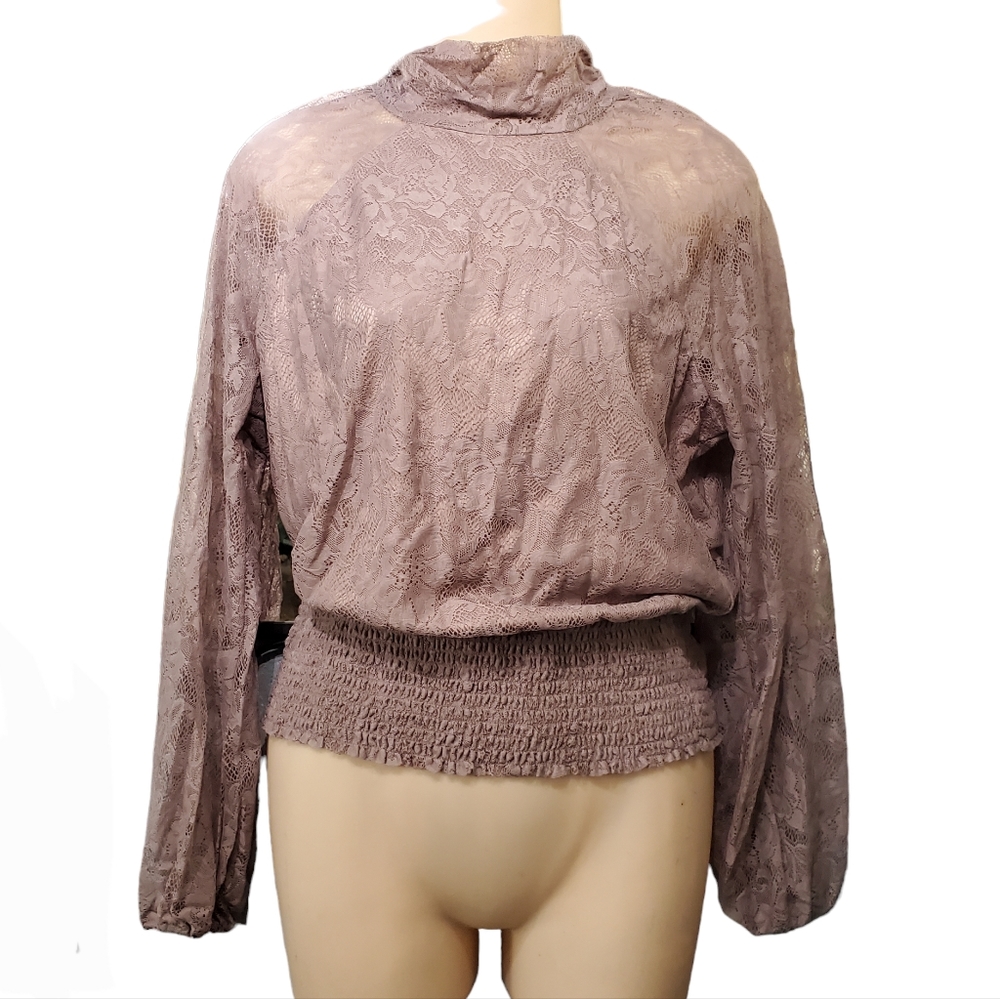 Eva Mendez New York & Co. Lace Longsleeved Smock Waist Top Blouse Size M